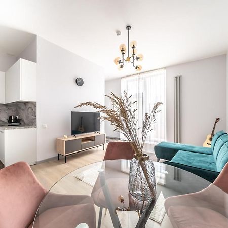 New Comfortable 2 Bedroom Cottage W/Big Terrace Jūrkalne Dış mekan fotoğraf